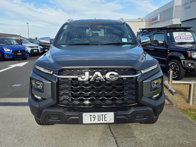 2026 JAC T9 4WD Auto image 2