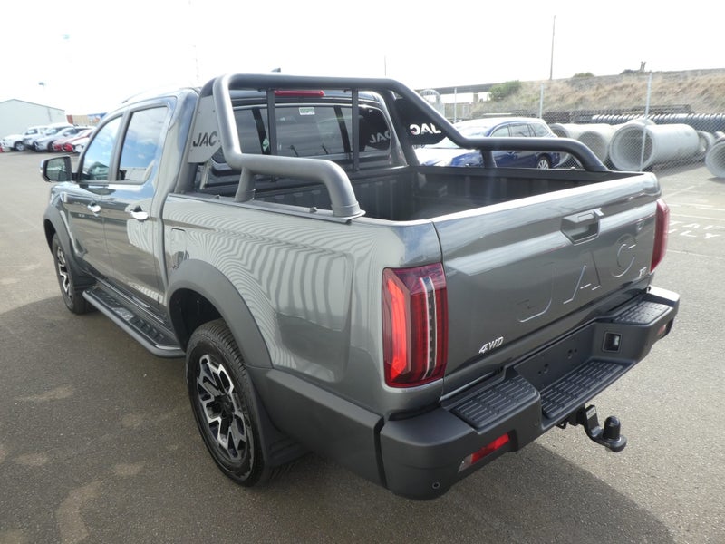 2026 JAC T9 Luxury 4X4 Auto image 5
