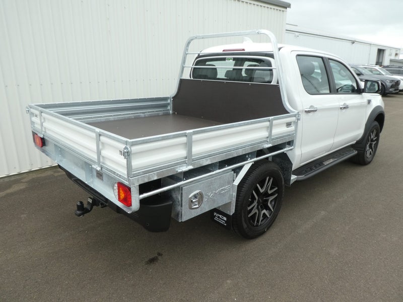 2026 JAC T9 Luxury 4X4 Auto - Cab Chassis Edition image 5