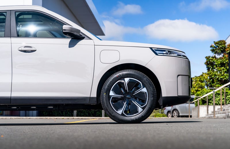 2026 Jaecoo J5 59Kwh/Ev/At image 4