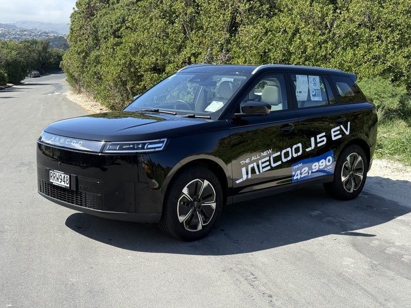 2026 Jaecoo J5 EV Summit FWD image 4
