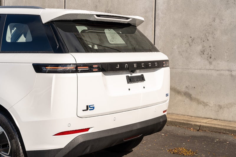2026 Jaecoo J5 EV Summit FWD image 5