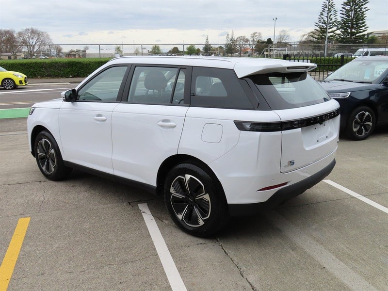 2026 Jaecoo J5 HEV 1.5T Hybrid Auto image 5