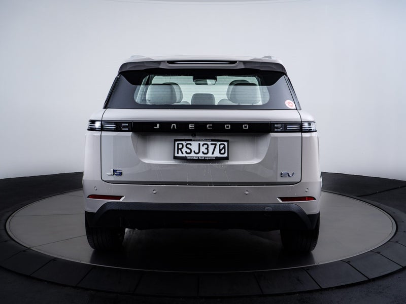 2026 Jaecoo J5 Summit 58.9kWh image 4