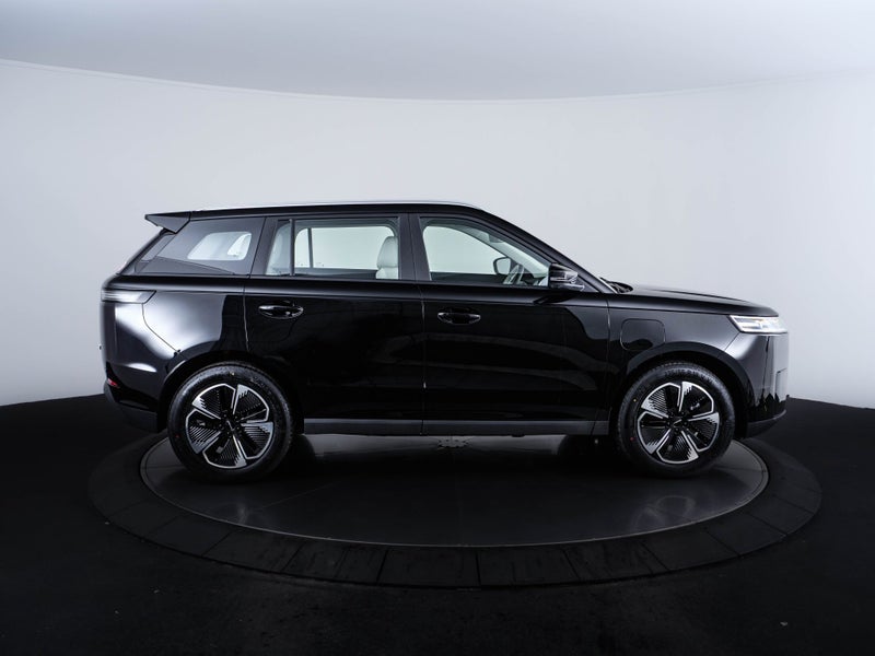 2026 Jaecoo J5 Summit 58.9kWh image 2