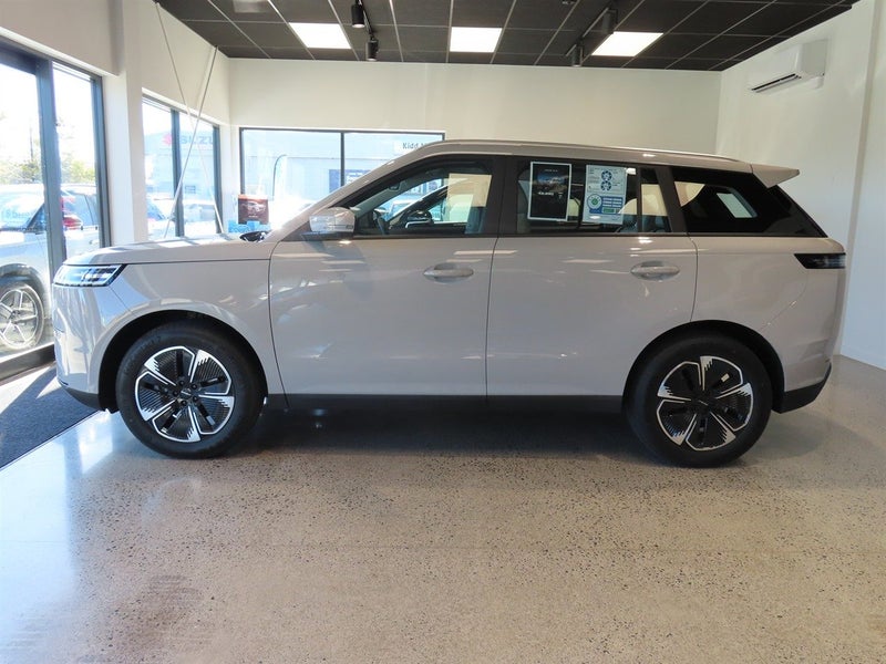 2026 Jaecoo J5 Summit EV - 59 kWh - 402km Range image 4