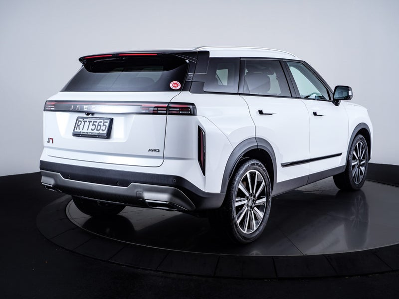 2026 Jaecoo J7 1.6T EX+ DCT AWD image 3