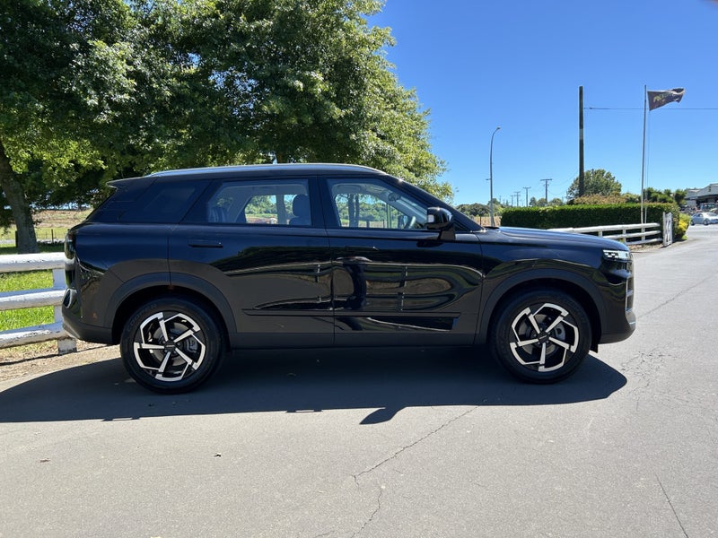 2026 Jaecoo J7 1.6T EX DCT FWD image 3