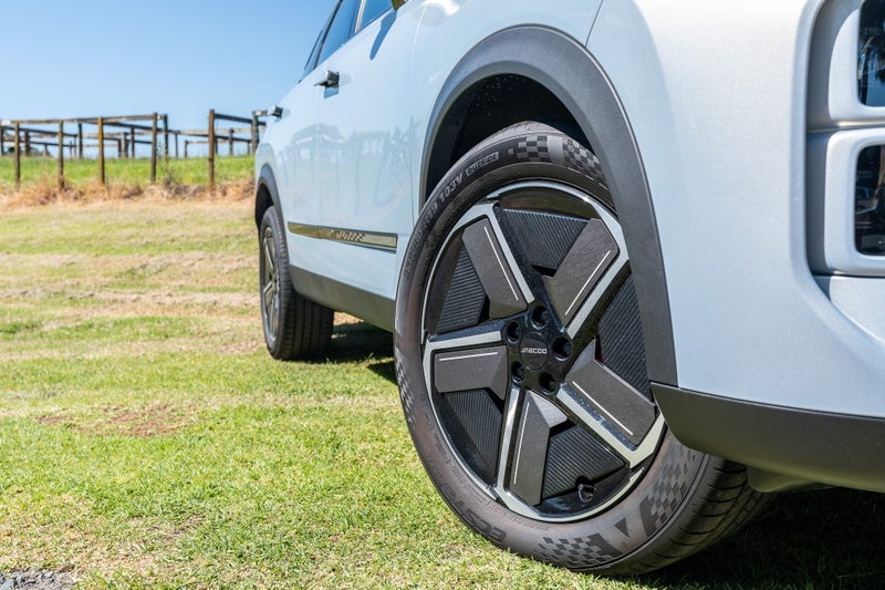 2026 Jaecoo J7 7 1.5T DHT EX+SHS image 3