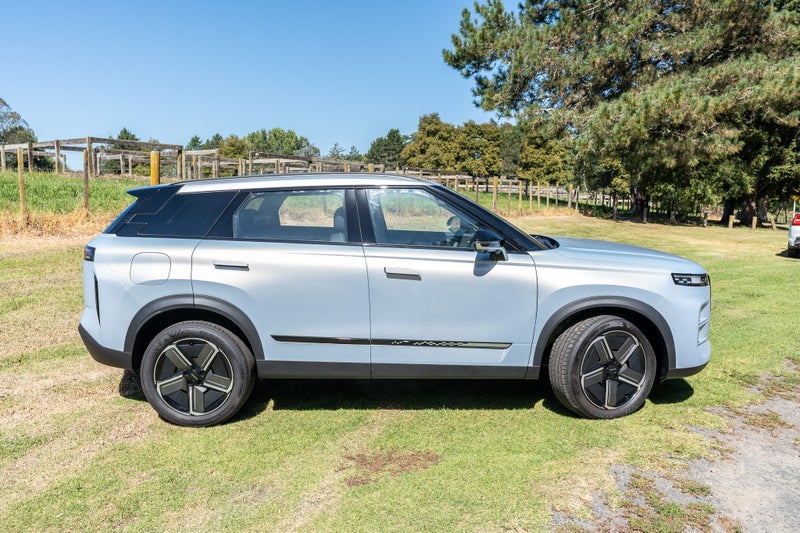 2026 Jaecoo J7 7 1.5T DHT EX+SHS image 4