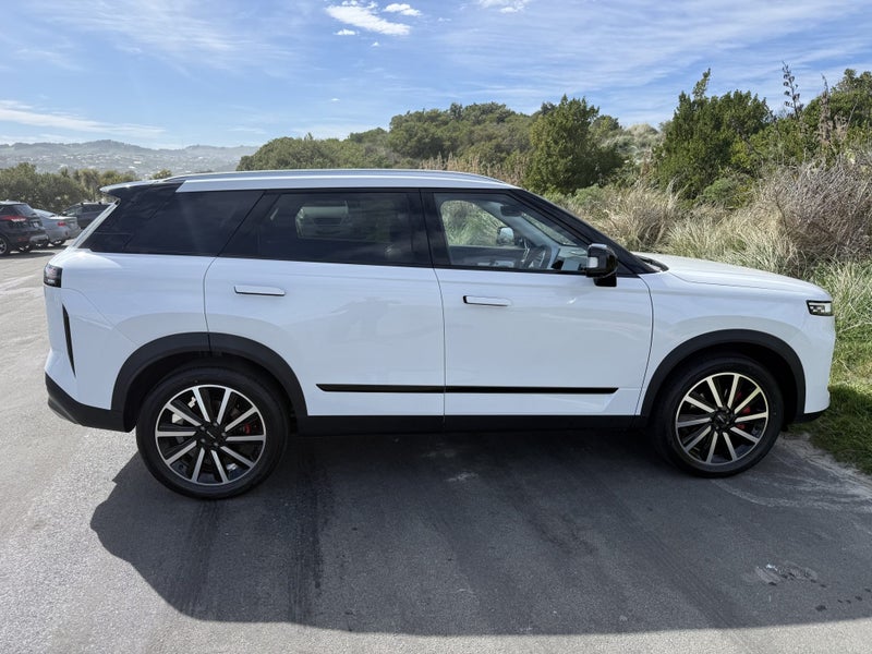 2026 Jaecoo J7 EX AWD image 5