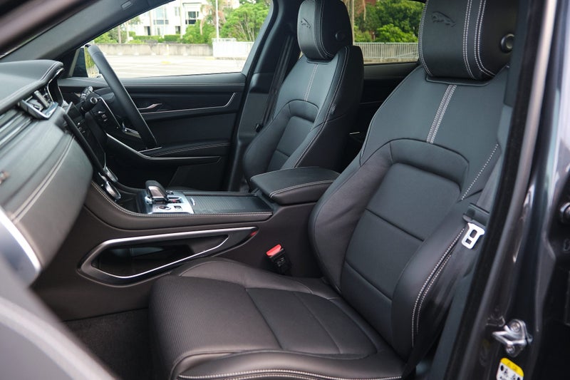 2026 Jaguar F-PACE P250 90th Anniversary Edition image 4