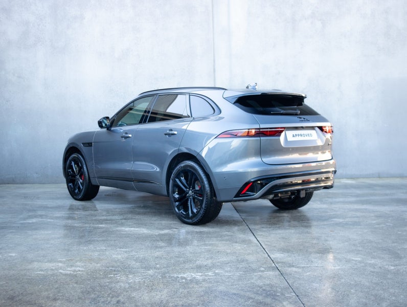 2026 Jaguar F-PACE P250 90th Anniversary Edition image 2