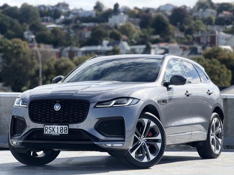 2026 Jaguar F-PACE P250 R-Dynamic SE image 5