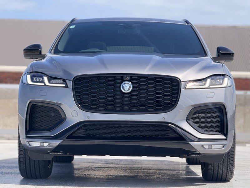 2026 Jaguar F-PACE P250 R-Dynamic SE image 5