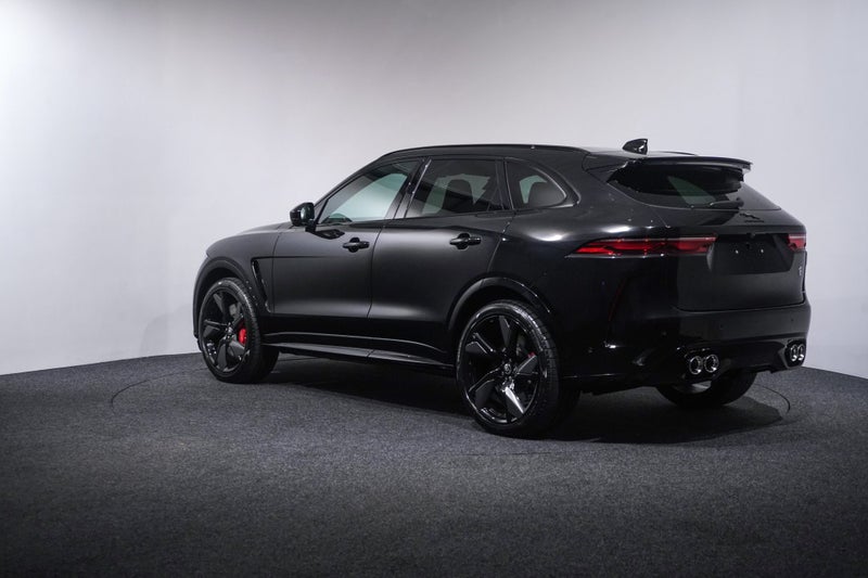 2026 Jaguar F-PACE SVR 575 Edition image 2
