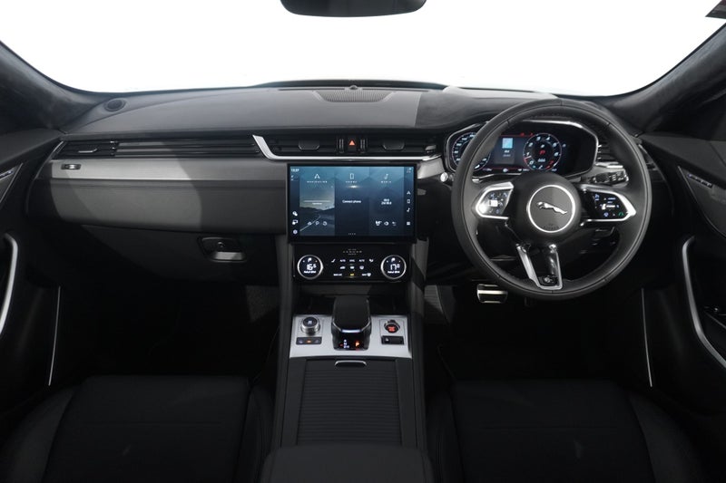 2026 Jaguar F-PACE SVR 575 Edition image 4