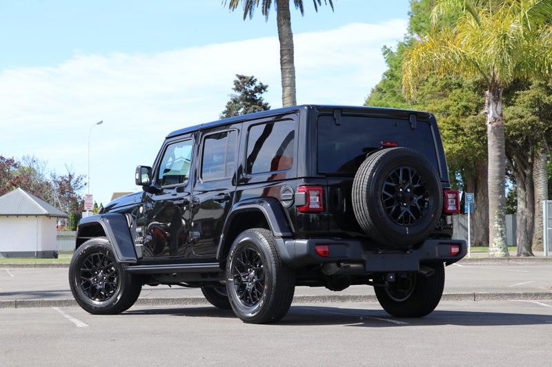 2026 Jeep Wrangler JL Overland 2.0P 4WD 4Dr image 2