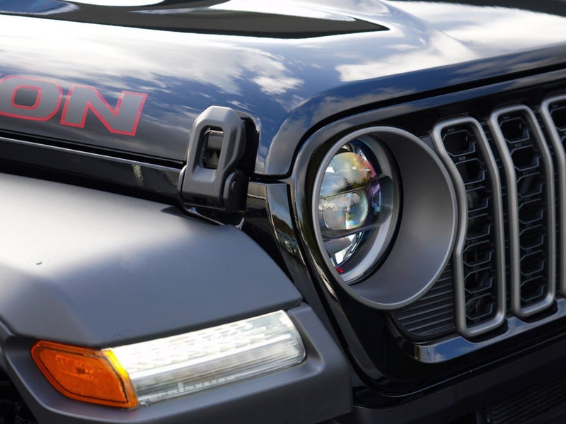 2026 Jeep Wrangler Rubicon 2.0P 4WD 8A 4Dr Wagon image 4