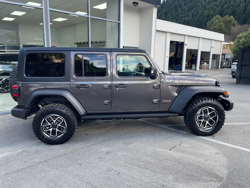2026 Jeep Wrangler Rubicon 2.0T 4 Door image 3