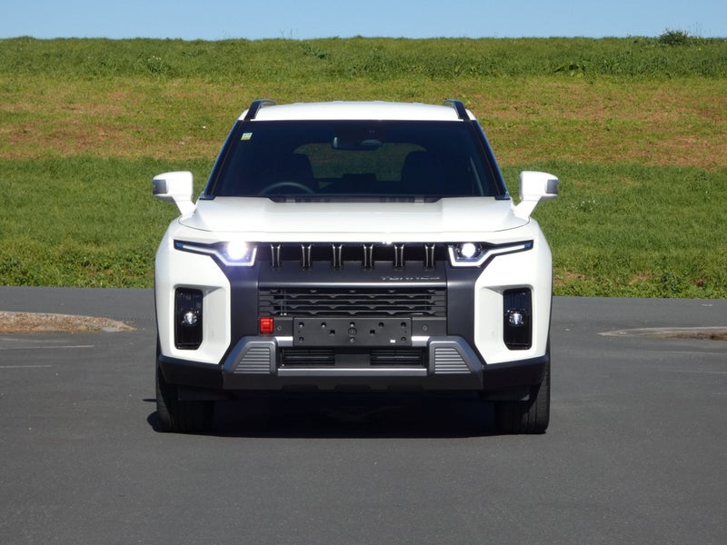 2026 KGM Torres 4WD image 2