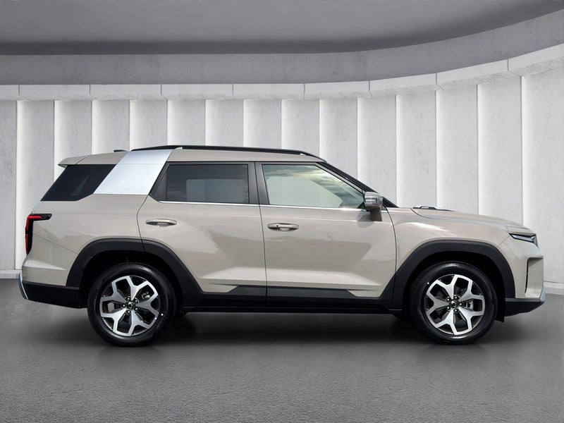 2026 KGM Torres EX-DEMO image 3