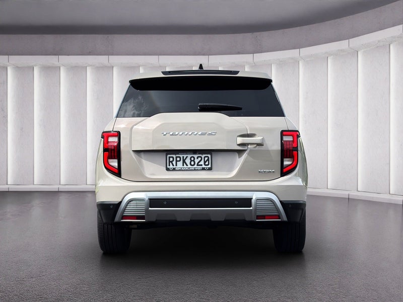 2026 KGM Torres EX-DEMO image 5