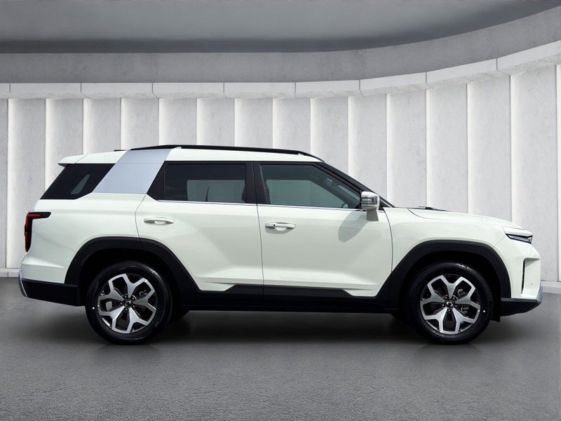 2026 KGM Torres EX-DEMO image 3