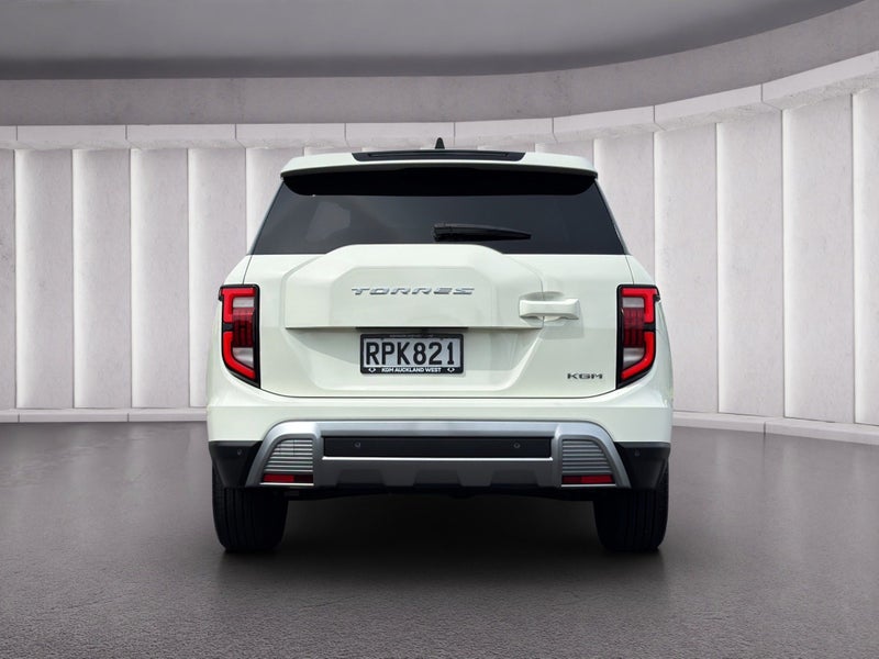 2026 KGM Torres EX-DEMO image 5