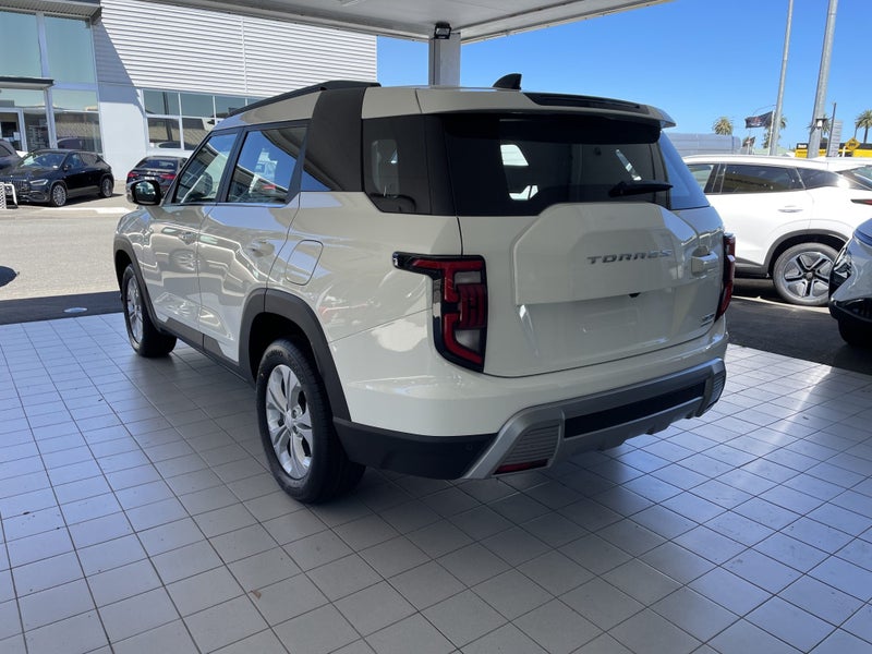 2026 KGM Torres Hybrid 1.5P e:HEV image 5