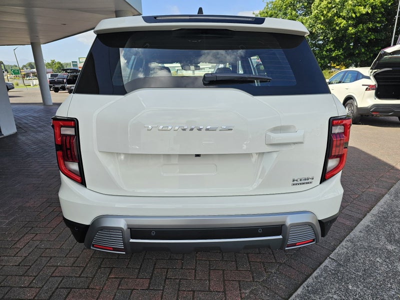 2026 KGM Torres Hybrid Ultimate image 4