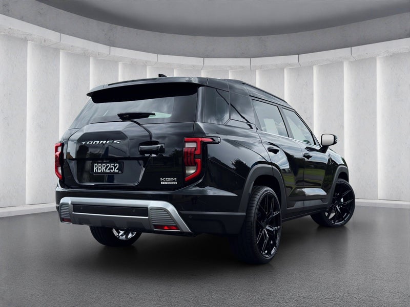 2026 KGM Torres HYBRID - ULTIMATE image 4