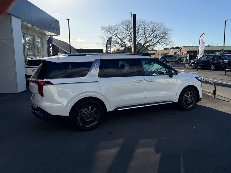 2026 Kia Carnival HEV Water 1.6 FWD 8A MPV image 3