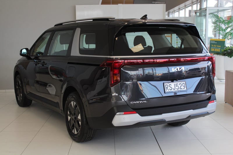 2026 Kia Carnival Light HEV 1.6 Petrol image 3