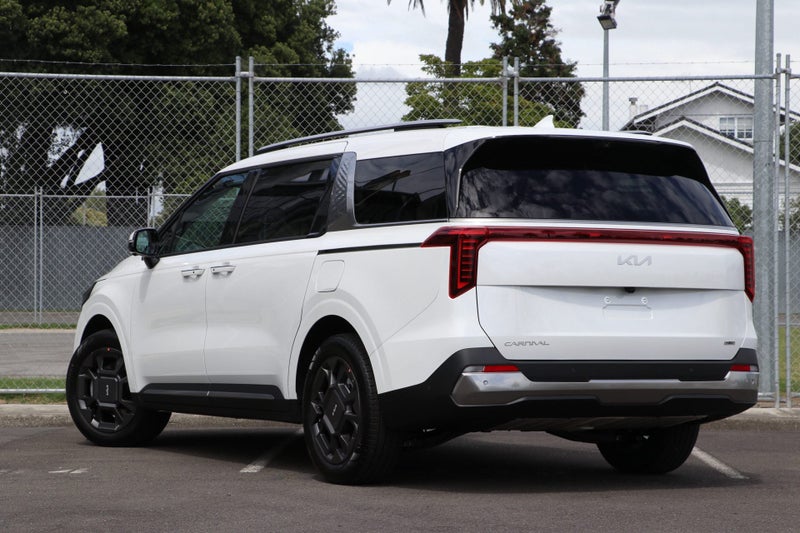 2026 Kia Carnival Water HEV 1.6 PETROL image 2