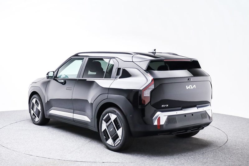 2026 Kia EV3 Earth FWD LR image 5