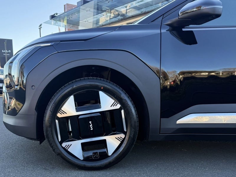 2026 Kia EV3 EARTH LR 2WD image 2