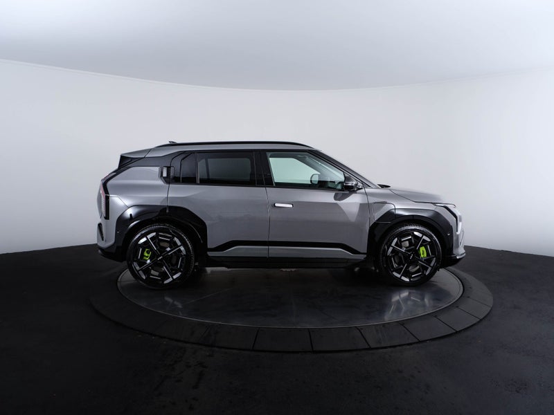2026 Kia EV3 GT AWD LR image 2