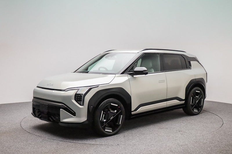 2026 Kia EV3 GT-Line FWD LR image 3