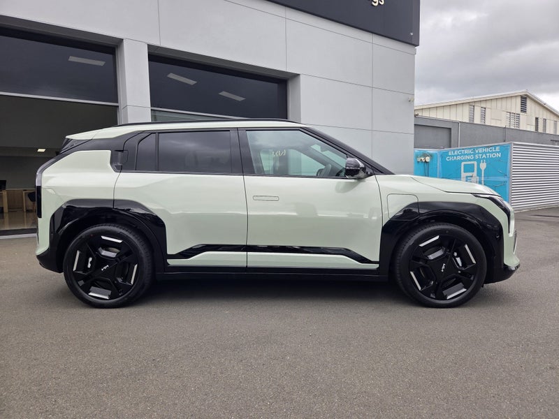 2026 Kia EV3 GT-LINE LR 2WD image 2
