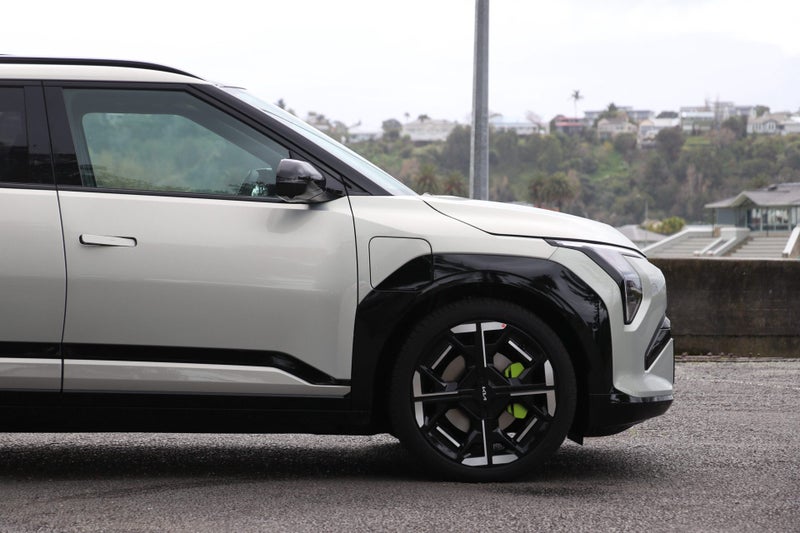 2026 Kia EV3 GT LR AWD 81kWh/EV image 4