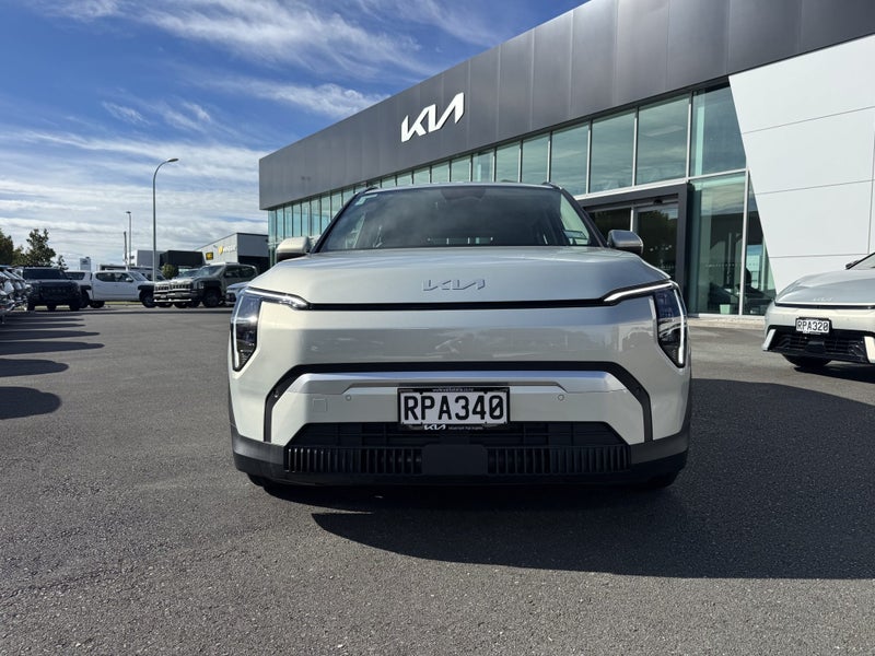 2026 Kia EV3 Light Long range 2Wd 81Kwh image 3