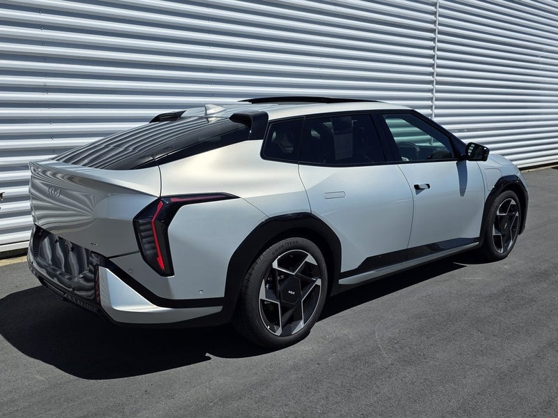 2026 Kia EV4 GT-Line FWD LR image 4