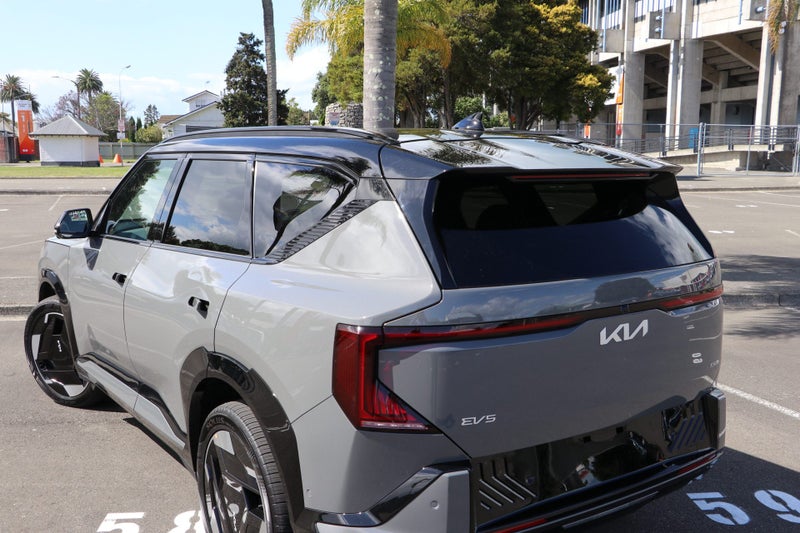 2026 Kia EV5 GT-Line 88.1 kWh Long Range AWD Du... image 4