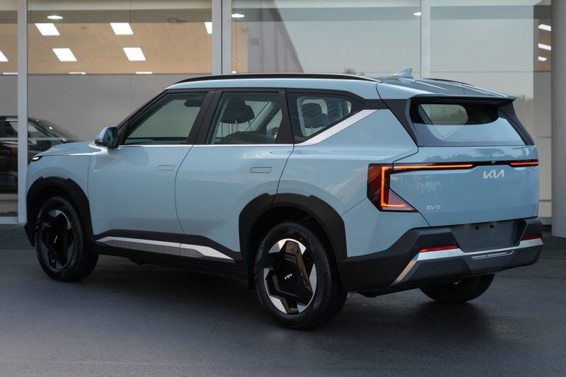 2026 Kia EV5 Light 2WD 88kWh 5Dr Wagon image 2