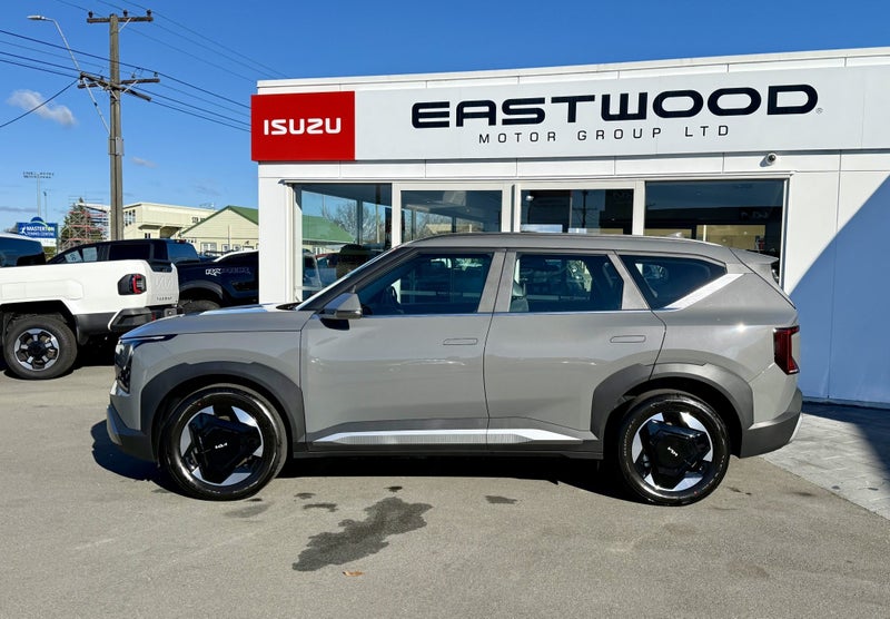 2026 Kia EV5 Light 2WD LR image 5