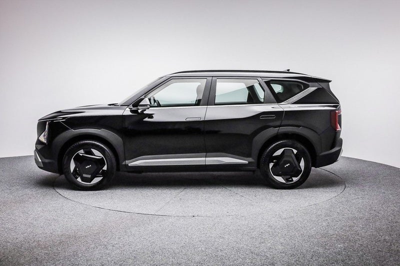 2026 Kia EV5 Light FWD LR image 4