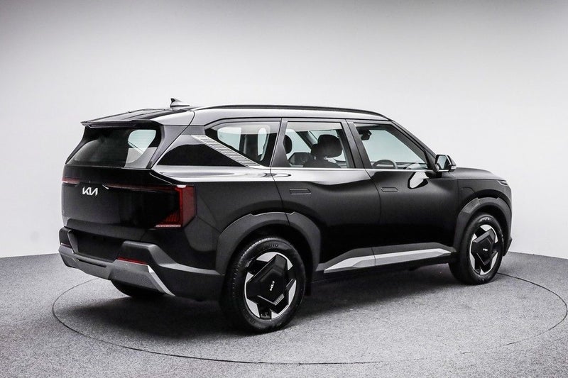 2026 Kia EV5 Light FWD LR image 5