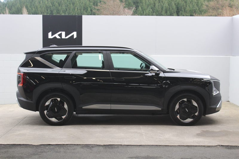 2026 Kia EV5 Light Plus 2WD Long Range SUV image 2