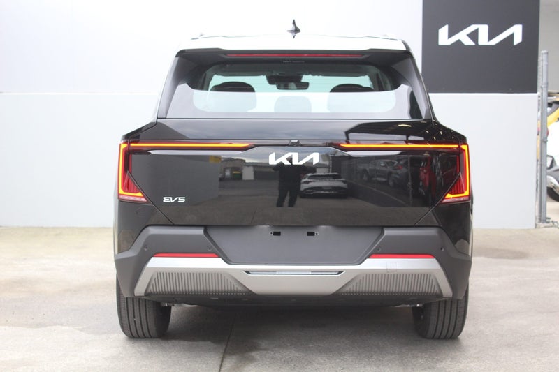 2026 Kia EV5 Light Plus 2WD Long Range SUV image 4